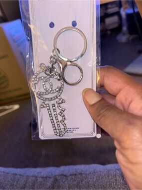 Fashion Jewelry Silver Rhinestone Key Charm Keyring